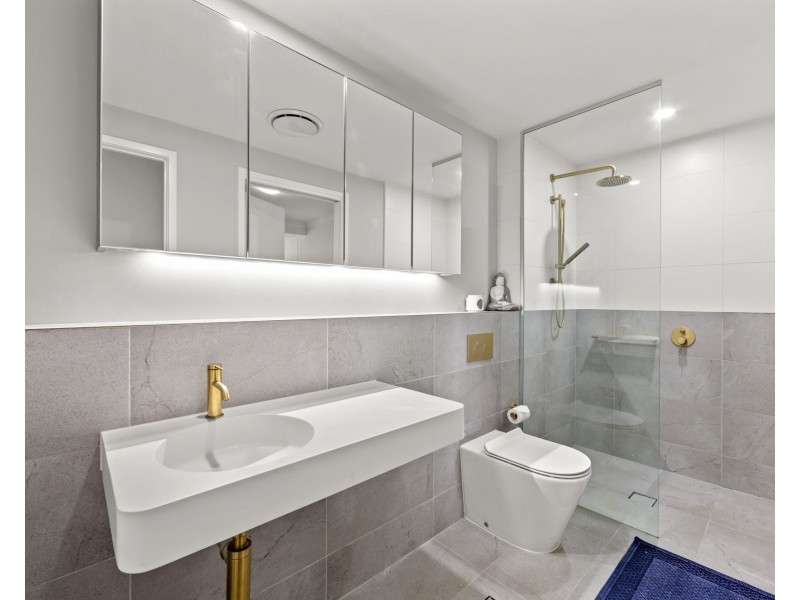 1406/1 Grant Avenue, Hope Island QLD 4212