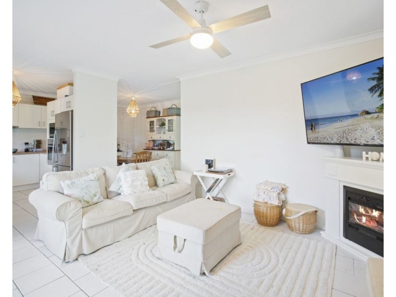 18/55 Duet Drive, Mermaid Waters QLD 4218