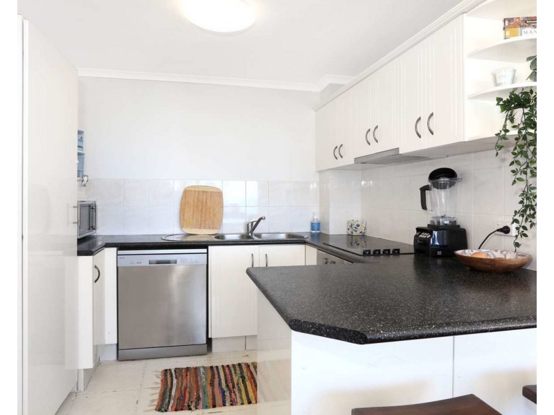 12/3303 Surfers Paradise Boulevard, Surfers Paradise QLD 4217