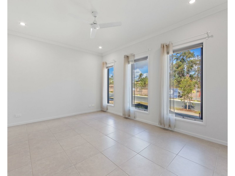 44 Hyde Drive, Yarrabilba QLD 4207