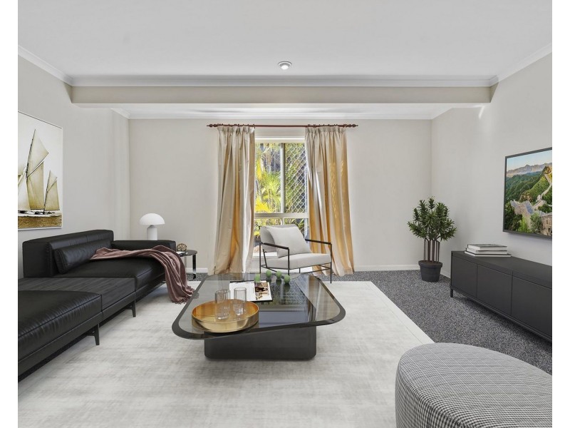 22 Prenzlau Crest, Windaroo QLD 4207