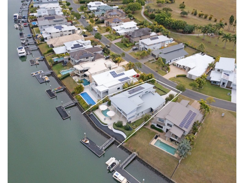 41 Marina Parade, Jacobs Well QLD 4208