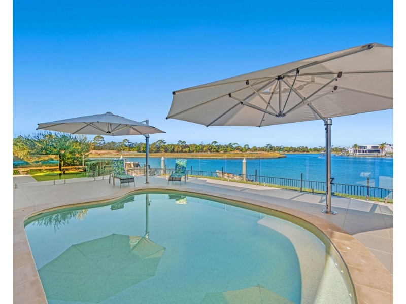 41 Marina Parade, Jacobs Well QLD 4208