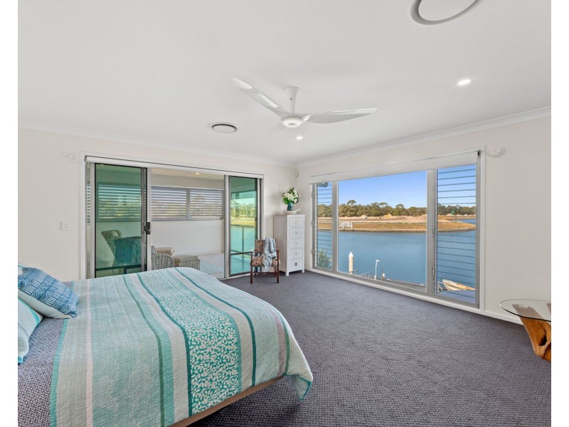 41 Marina Parade, Jacobs Well QLD 4208