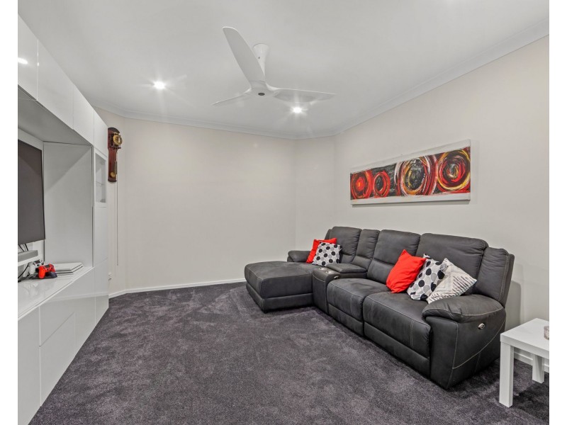 41 Marina Parade, Jacobs Well QLD 4208