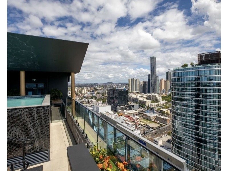 1701/365 Saint Pauls Terrace, Fortitude Valley QLD 4006