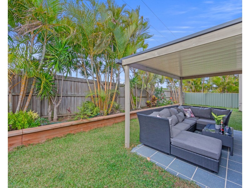 3 Tari Court, Runaway Bay QLD 4216
