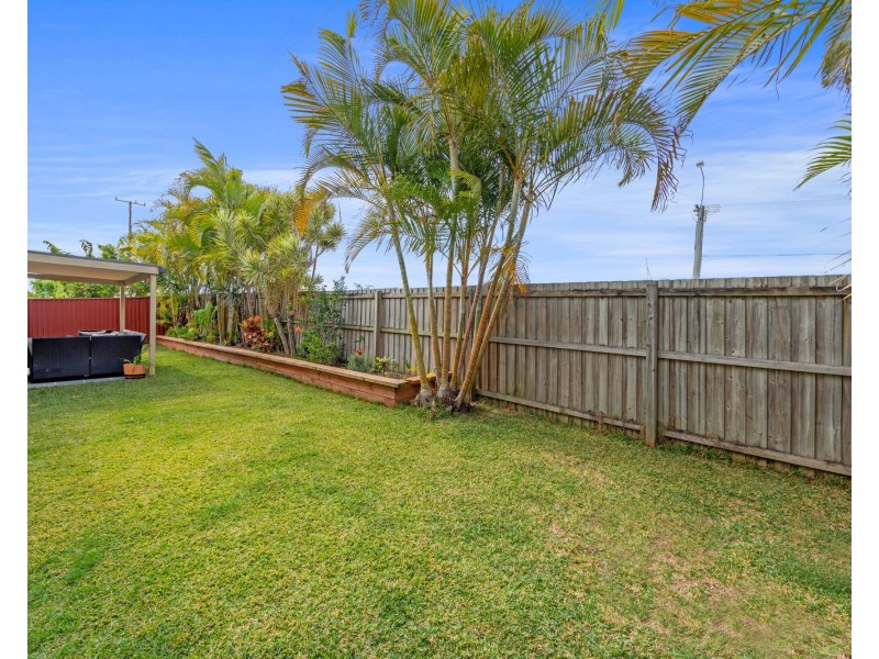 3 Tari Court, Runaway Bay QLD 4216
