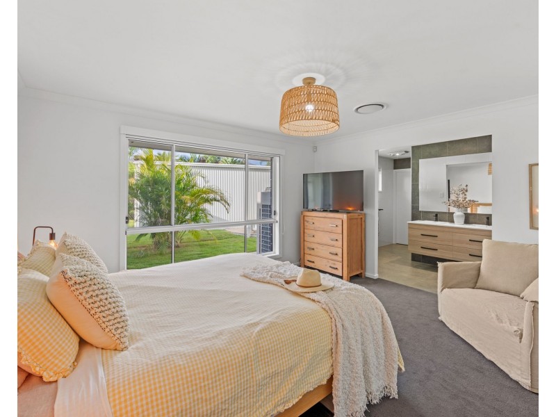 49 Stockman Street, Kingsholme QLD 4208