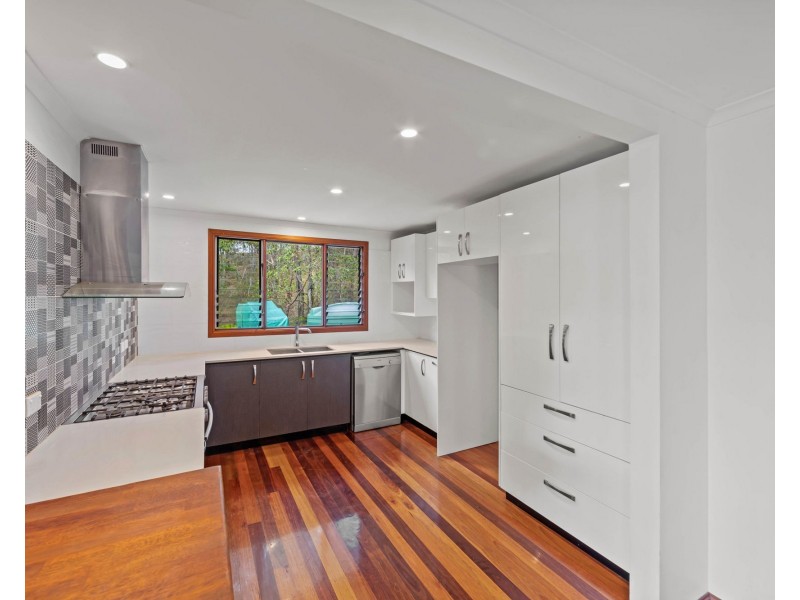 90 Fairview Drive, Willow Vale QLD 4209