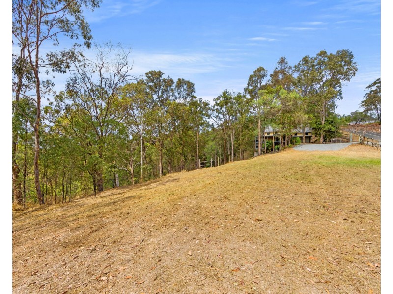 90 Fairview Drive, Willow Vale QLD 4209