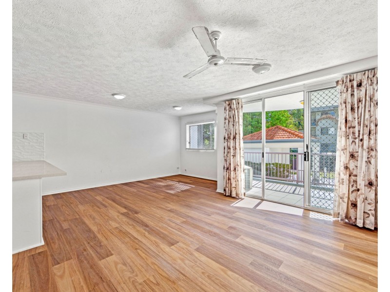 10/132 High Street, Southport QLD 4215