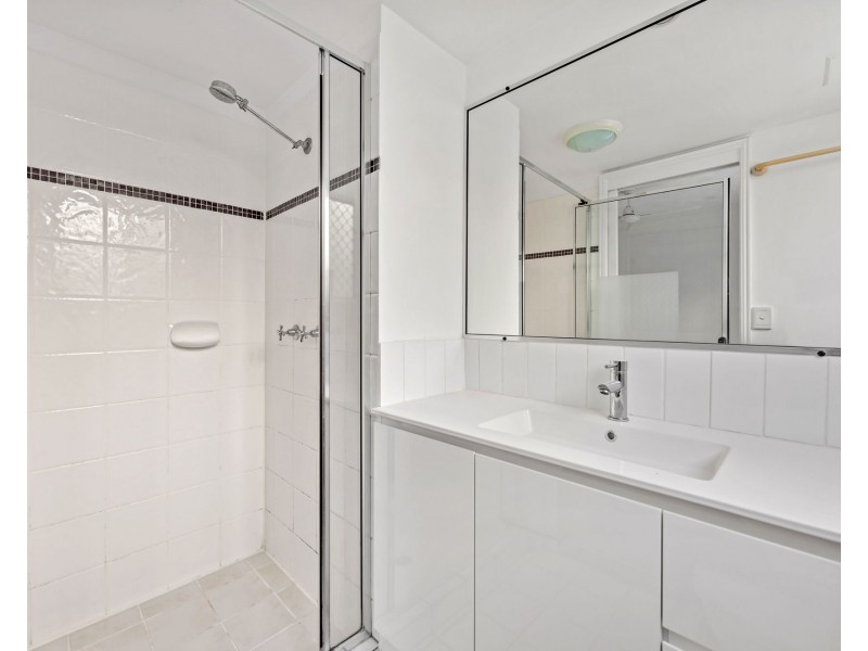 10/132 High Street, Southport QLD 4215