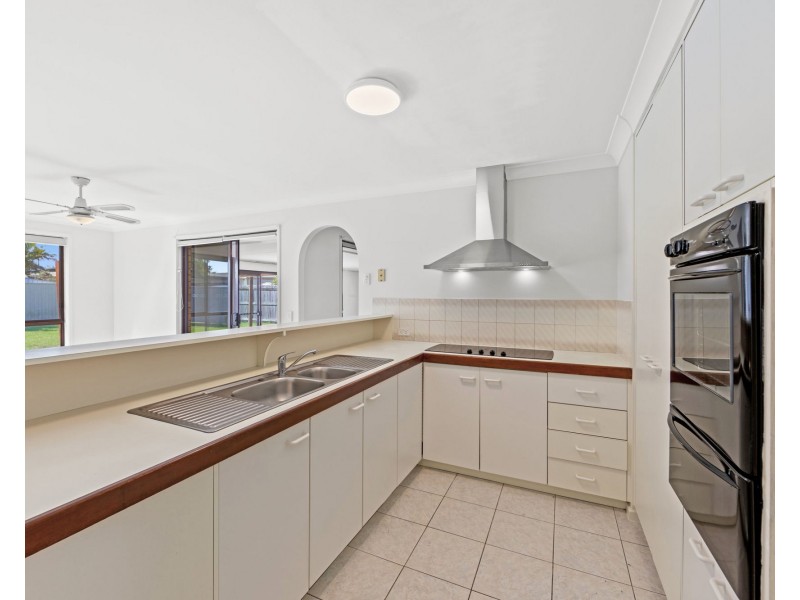 9 Hansford Road, Coombabah QLD 4216