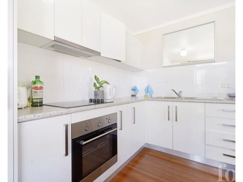 8/39 Sunset Boulevard, Surfers Paradise QLD 4217