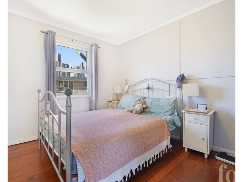 8/39 Sunset Boulevard, Surfers Paradise QLD 4217