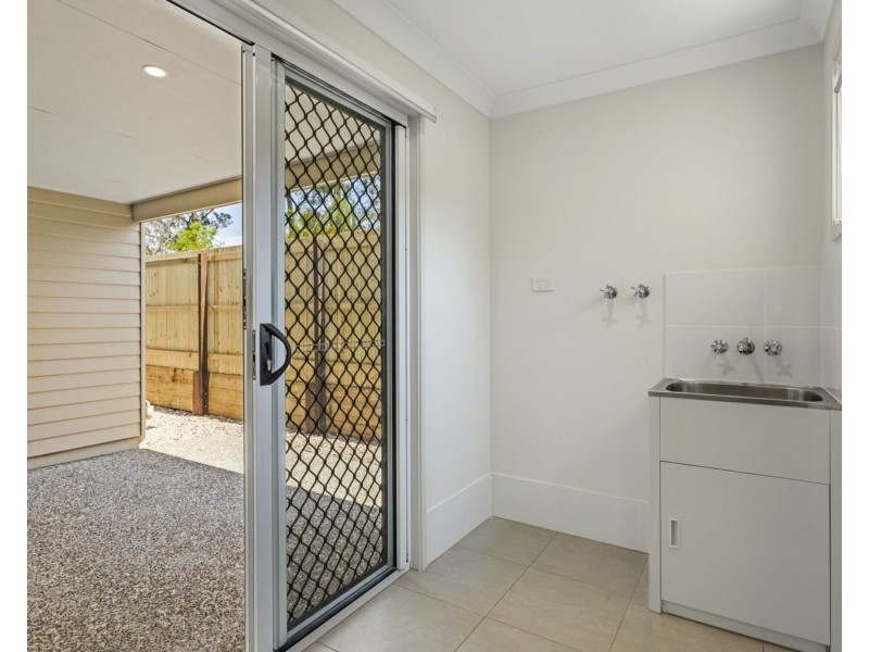 2/81 Second Ave, Marsden QLD 4132