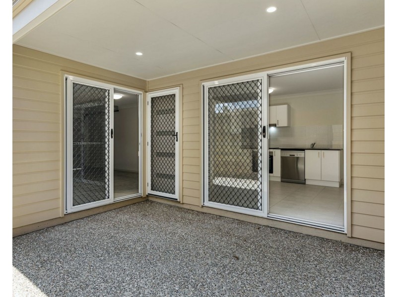 2/81 Second Ave, Marsden QLD 4132