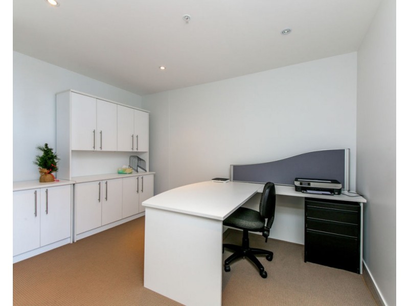 720/19 Imperial Parade, Labrador QLD 4215