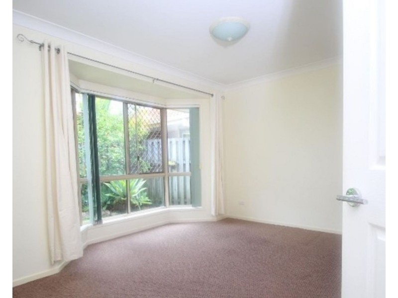 2/4 Woollahra Court, Varsity Lakes QLD 4227