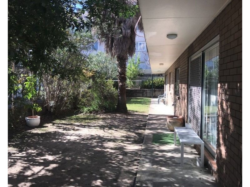 1/21 Jubilee Ave, Broadbeach QLD 4218