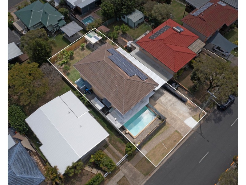 15 Eileen Avenue, Southport QLD 4215