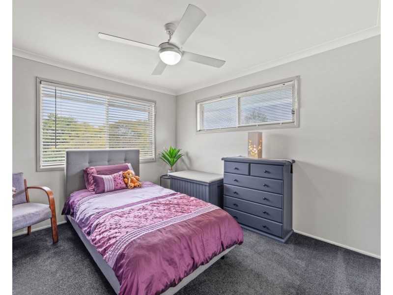 15 Eileen Avenue, Southport QLD 4215