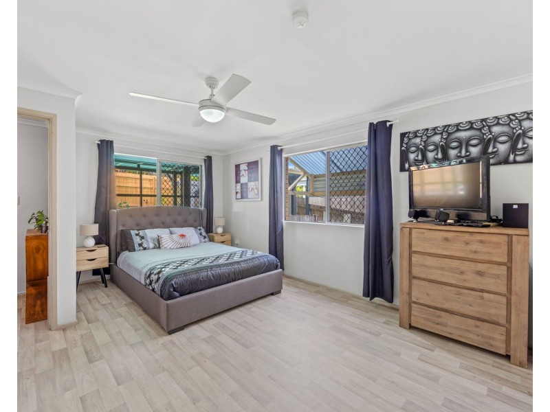 15 Eileen Avenue, Southport QLD 4215