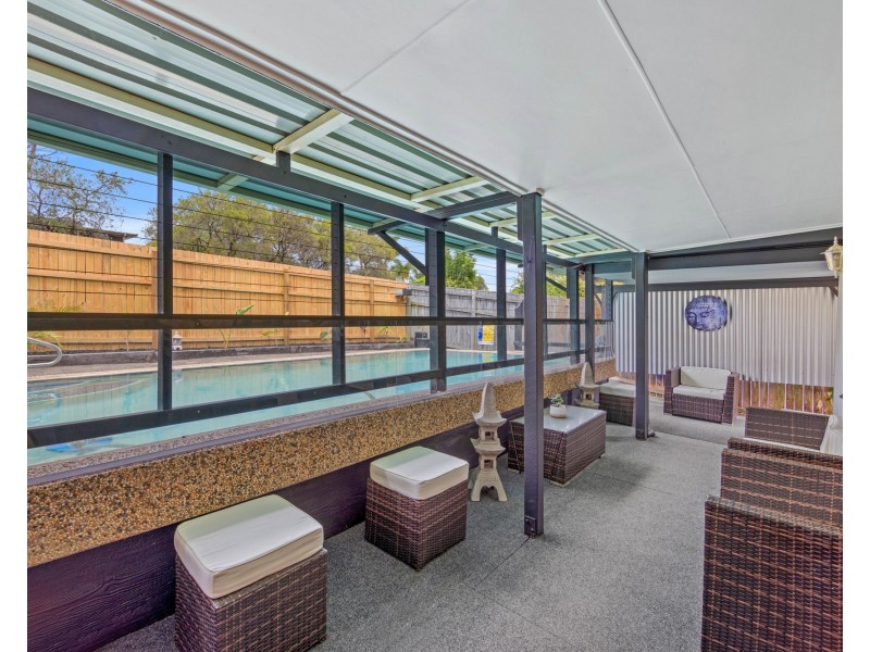 15 Eileen Avenue, Southport QLD 4215