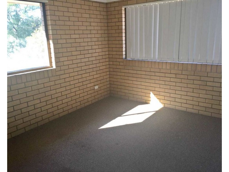 2/1 Manila Street, Beenleigh QLD 4207