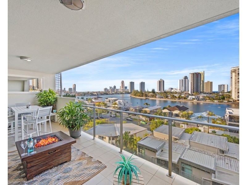 46/53 Darrambal Street, Surfers Paradise QLD 4217