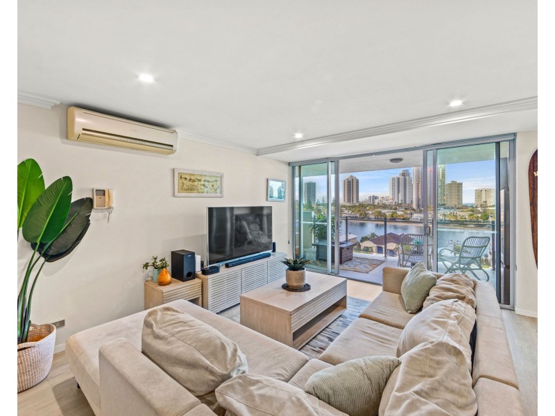 46/53 Darrambal Street, Surfers Paradise QLD 4217