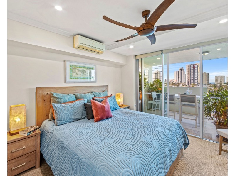 46/53 Darrambal Street, Surfers Paradise QLD 4217