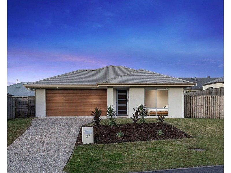37 Cypress Circuit, Coomera QLD 4209