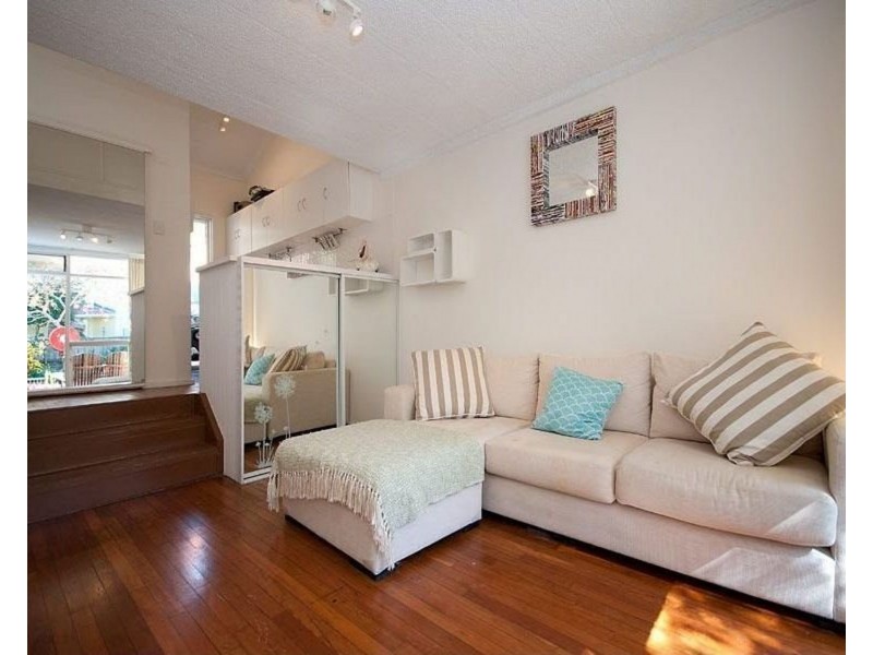 4/2309 Gold Coast Highway, Mermaid Beach QLD 4218