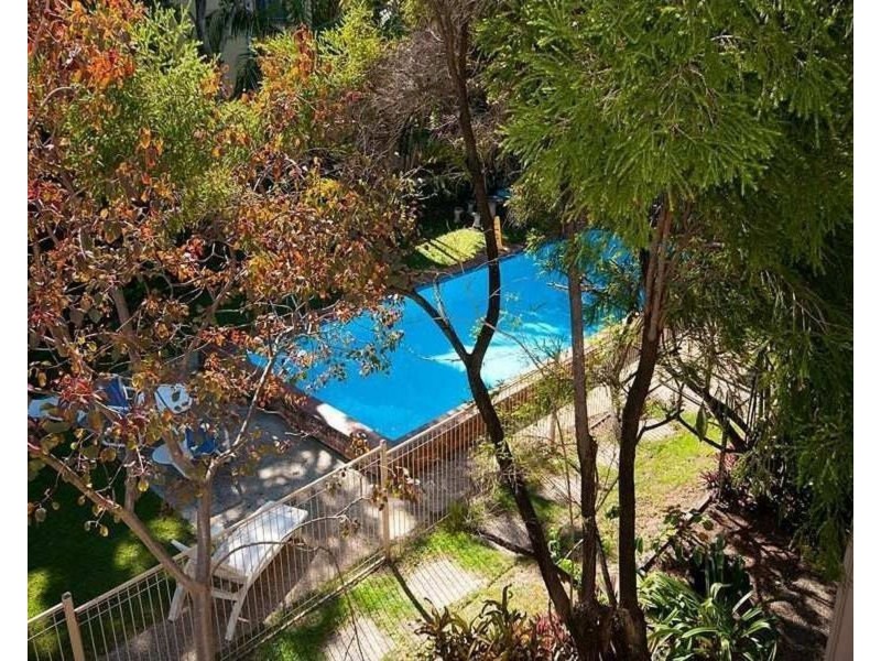 4/2309 Gold Coast Highway, Mermaid Beach QLD 4218