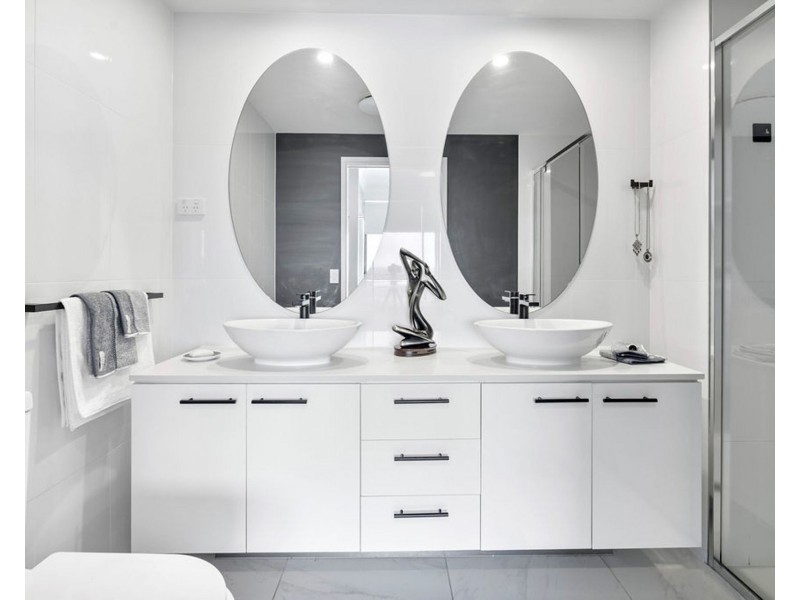 31108/5 Harbour Side Court, Biggera Waters QLD 4216