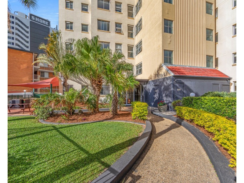 1/3303 Surfers Paradise Boulevard, Surfers Paradise QLD 4217