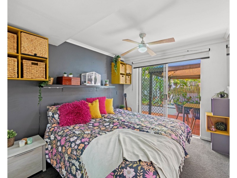 1/193 Surf Parade, Surfers Paradise QLD 4217