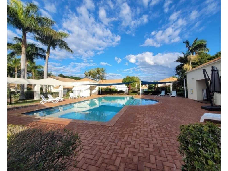 54/60-76 Caseys Road, Hope Island QLD 4212