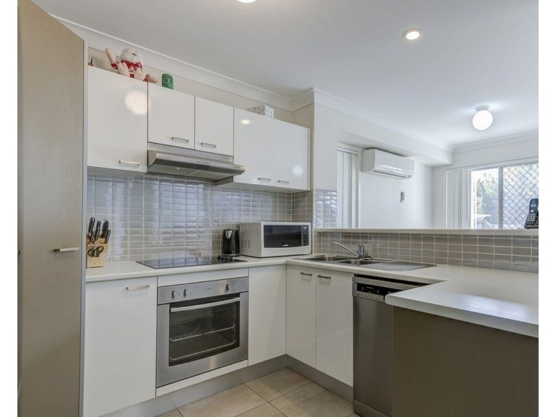 37/6-44 Clearwater Street, Bethania QLD 4205