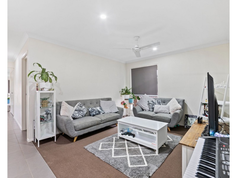 39 Denham Circuit, Willow Vale QLD 4209