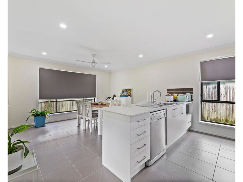 39 Denham Circuit, Willow Vale QLD 4209