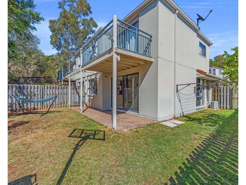 33/1 Hervey Street, Pacific Pines QLD 4211