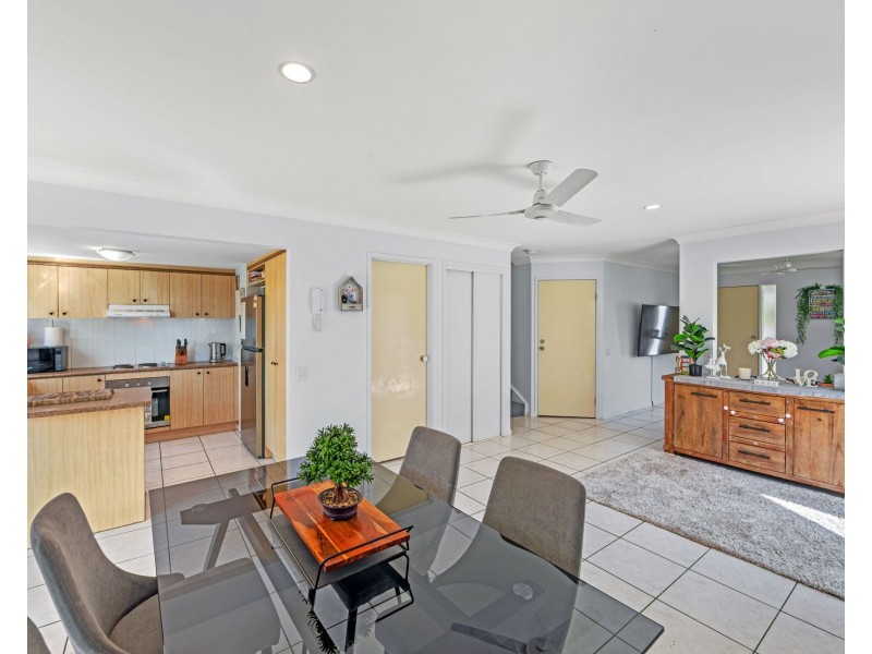 33/1 Hervey Street, Pacific Pines QLD 4211