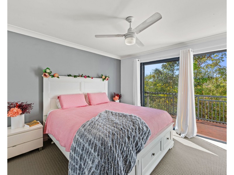 33/1 Hervey Street, Pacific Pines QLD 4211