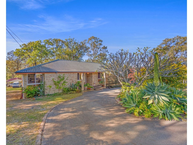 9 Vaughan Drive, Ormeau QLD 4208
