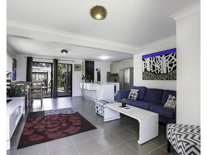 38 Numeralla Avenue, Ashmore QLD 4214