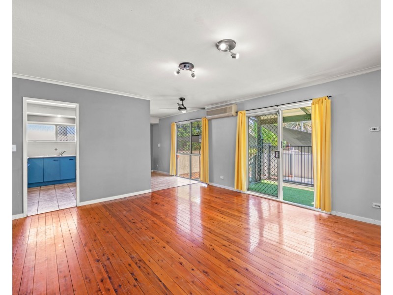 2 Paradise Street, Nerang QLD 4211