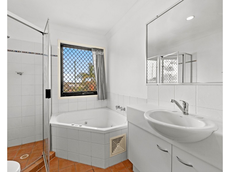 3/59 Eugaree Street, Southport QLD 4215